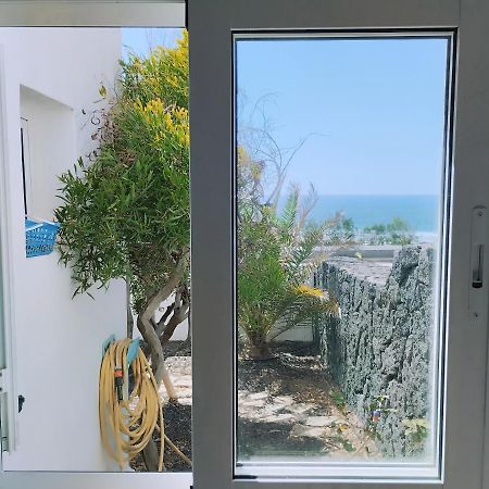 Beautiful Small Bungalow, Amazing Views And Garden Фамара Экстерьер фото