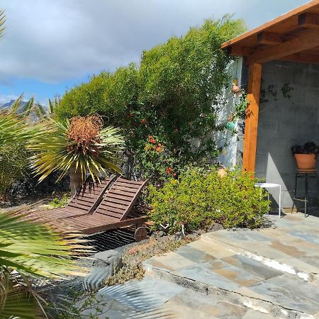Beautiful Small Bungalow, Amazing Views And Garden Фамара Экстерьер фото
